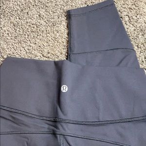 Lululemon 7/8 pace leggings Size 8